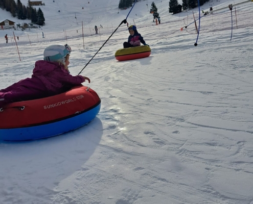 f6c8dc74-3e0a-409d-a985-347cce54c336